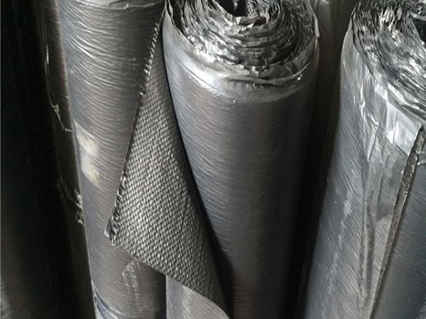 抗裂貼的作用主要體現在以下幾個方面